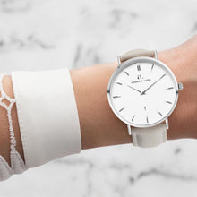 Mist Grey Leather Kensington 40 (Silver/White)