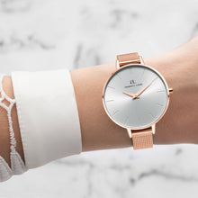 Little Luxe Rose Gold Chain Minimale 38 (Rose/White)